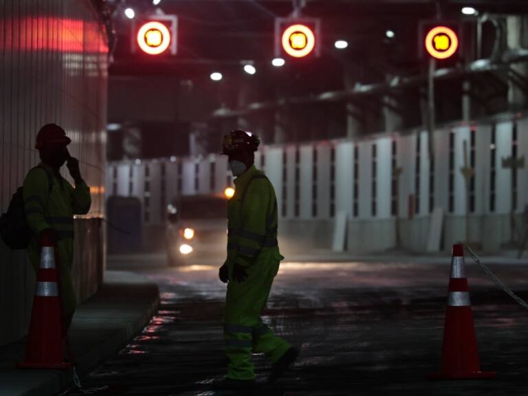 Autopista Vespucio Oriente enfrentará demanda colectiva por filtraciones de agua