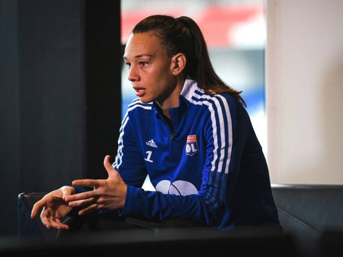 Christiane Endler tras ganar el The Best de la FIFA: «Antes lo merecía más que ahora, pero ganar es lo mejor»