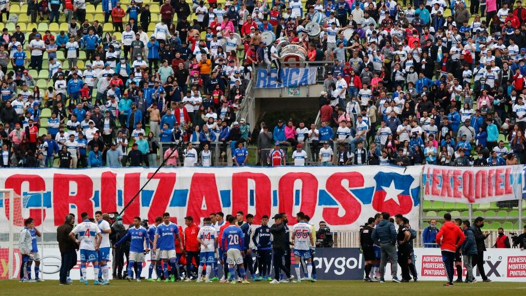 ANFA cuestiona reprogramación del Clásico Universitario: "Estábamos por la expulsión de la UC de Copa Chile"