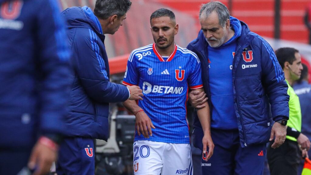 Cuerpo médico de la U rebaja gravedad de la lesión de Federico Mateos