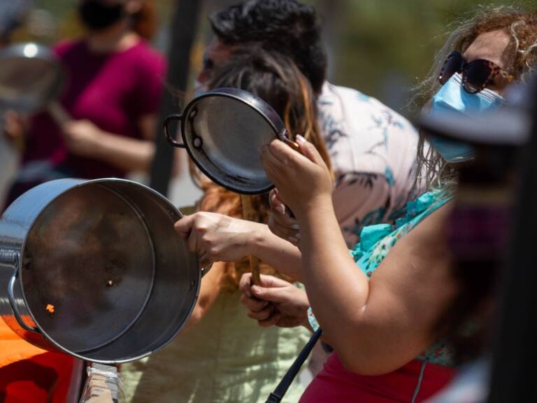 «No más delincuencia»: vecinos de San Miguel realizaron cacerolazo por falta de seguridad