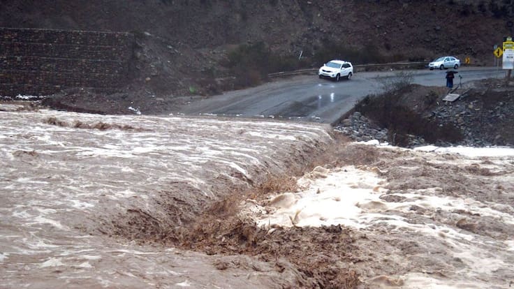 Ordenan evacuar localidad de Atacama por activación de quebrada: Senapred activa mensajería SAE