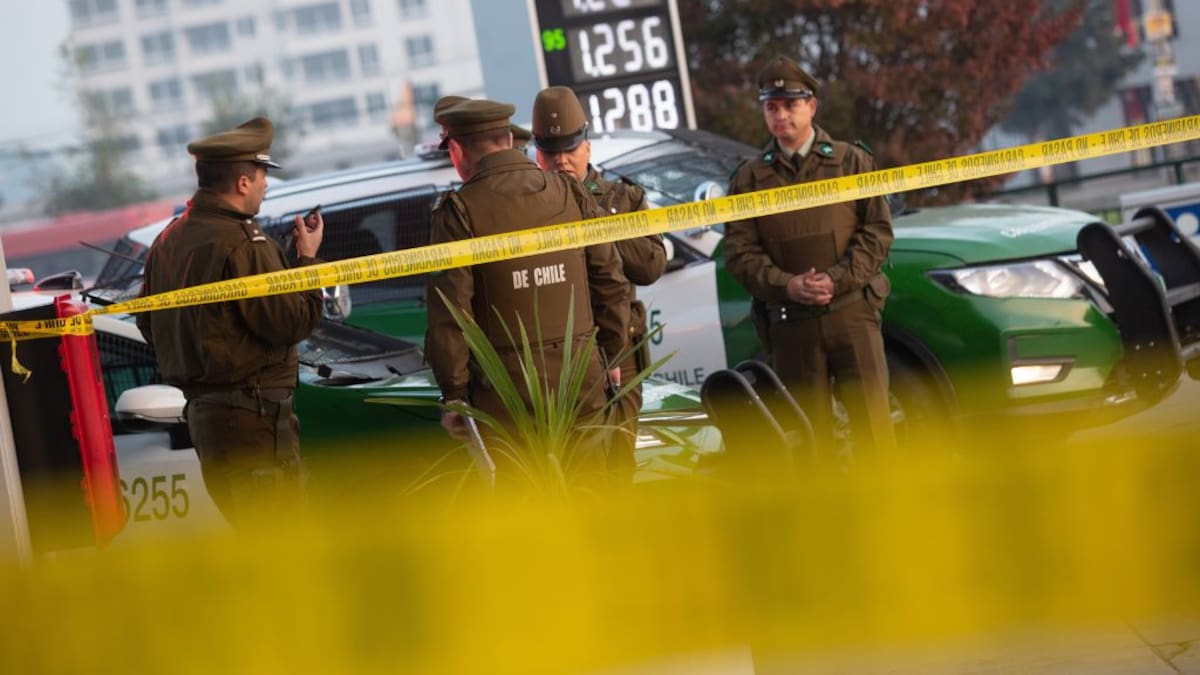 Encerrona frustrada en Quilicura: coronel de Carabineros repele robo y da muerte a un adolescente