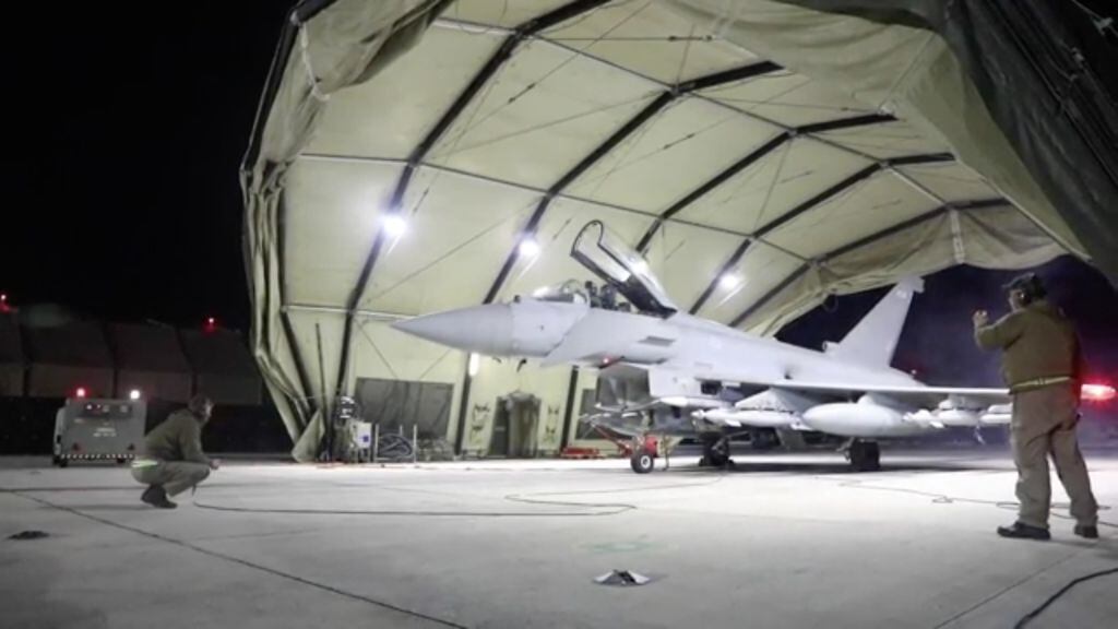 Un avión de combate del Reino Unido es parte del ataque contra posiciones de los rebeldes hutíes en Yemen, según la versión entregada por Estados Unidos.