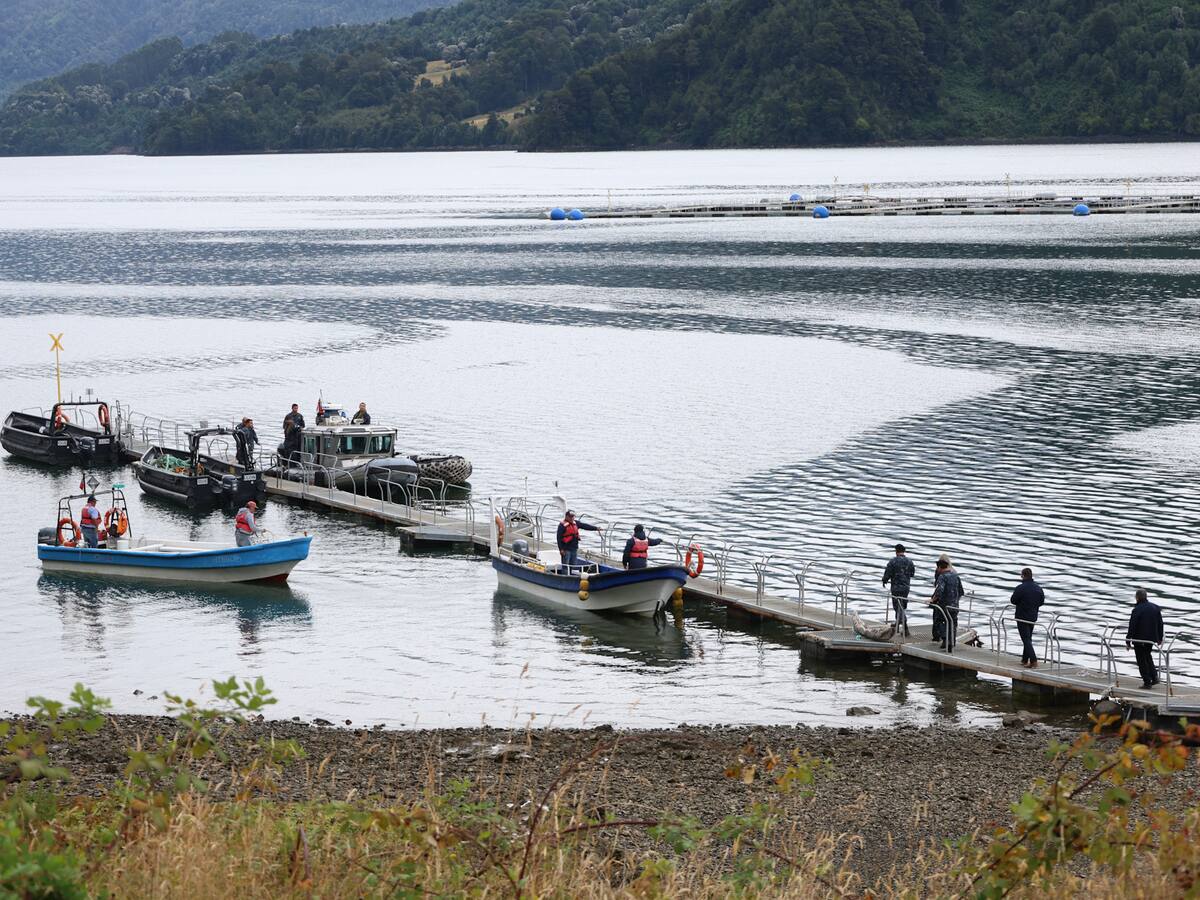 Gobernación Marítima de Puerto Montt confirma hallazgo de tercer cuerpo tras naufragio de embarcación en Reloncaví