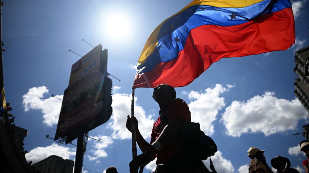 Activan protocolo humanitario para la salida de ciudadanos venezolanos con documentos vencidos en Chile: esto debes saber