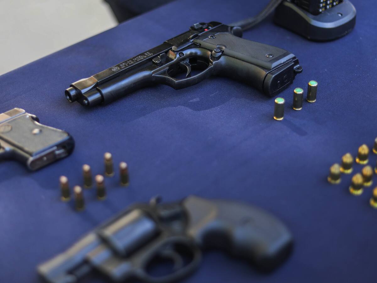 Certificados emitidos por médicos muertos: Contraloría detecta graves irregularidades en la entrega de permisos para uso de armas