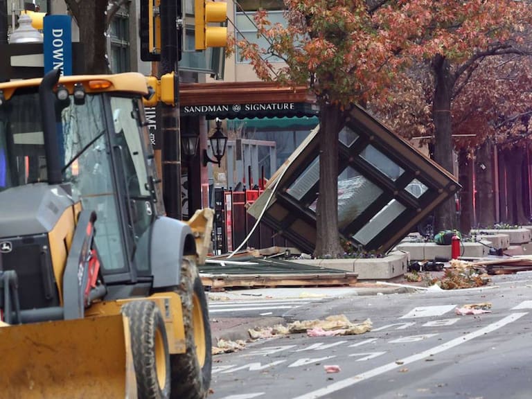 Explosión afectó a un piso subterráneo de un hotel en la localidad de Fort Worth del área metropolitana de Dallas (Texas), en Estados Unidos.
