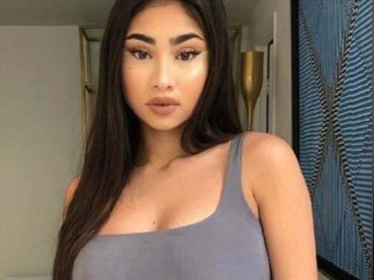 Paloma Mami se dibujó en sus pantalones