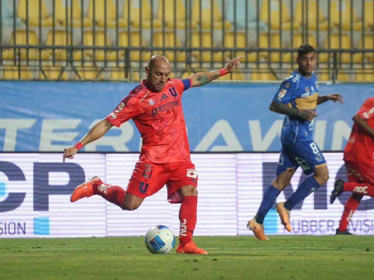 “Cuidemos la localía”: Marcelo Díaz lidera la campaña de la U por evitar sanciones de Conmebol en Copa Libertadores