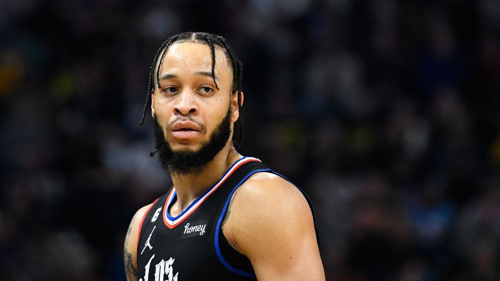Amir Coffey - jugador nba detenido porte ilegal arma