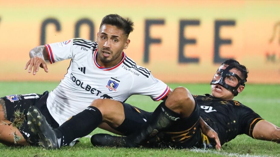 Bruno Cabrera, zaguero de Coquimbo, respalda al "Mono" Sánchez tras su error ante Colo Colo: "Es un arquero con nivel de selección"