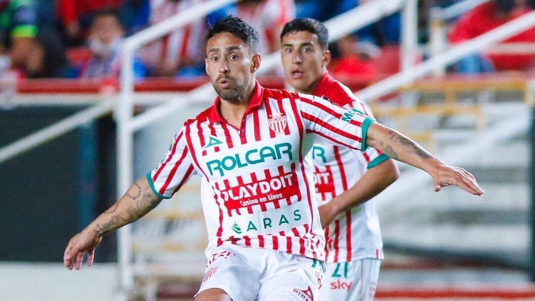 Jorge Valdivia Necaxa