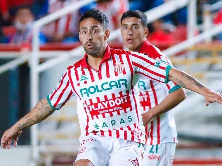 Jorge Valdivia Necaxa