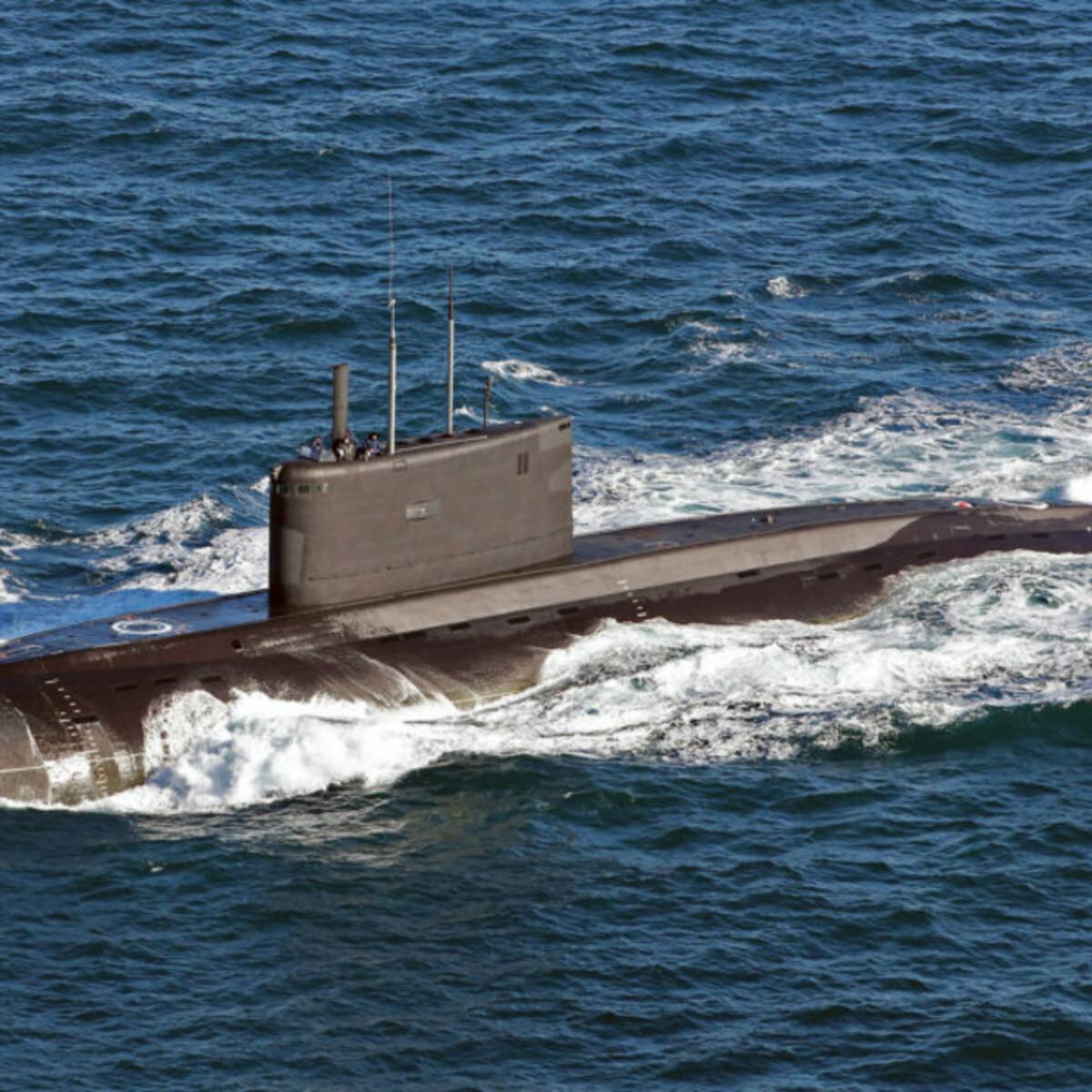Reino Unido neutraliza incursión submarina de Rusia y lanza una advertencia directa al Kremlin