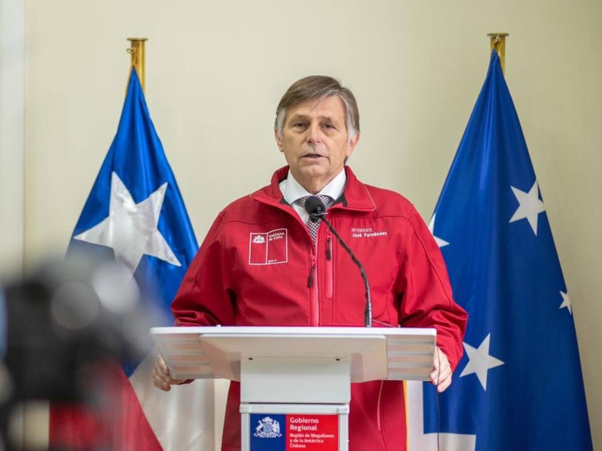 Intendente de Magallanes comenzó cuarentena preventiva junto a su gabinete