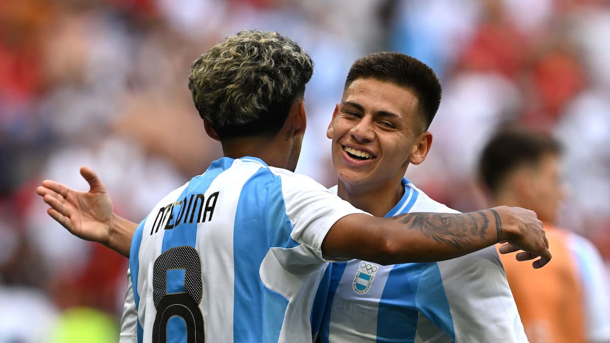 “¿Ah, mi nombre?”: jugadores de Argentina protagonizan viral error en el sitio web de París 2024