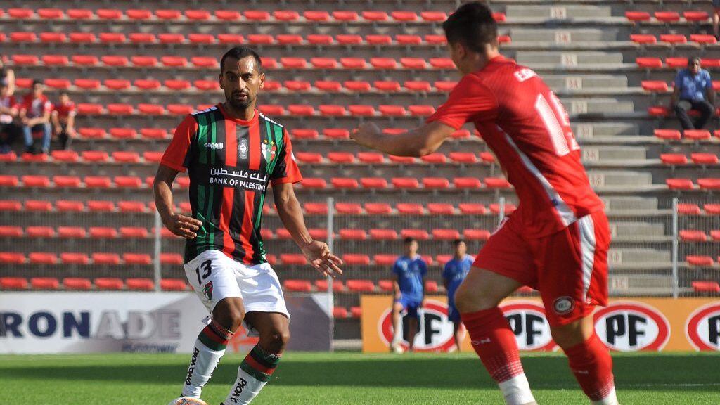 15 DE FEBRERO DE 2019/LA CALERA
César Cortés (i), durante el partido valido por la primera fecha del Campeonato Nacional Plan Vital 2019, entre Union La Calera vs Palestino, disputado en el Estadio Municipal Nicolas Chahuan Nazar.

FOTO: JONATHAN MOLLER/AGENCIAUNO