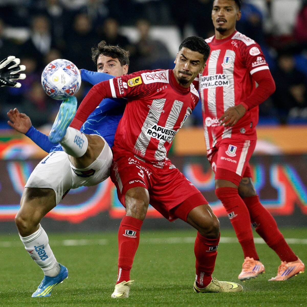 Unión La Calera remonta ante la UC en el cierre de la décima fecha de la Liga de Primera