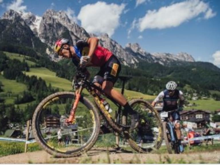 Martín Vidaurre logró medalla de plata en la Copa del Mundo sub 23 de Mountain Bike en Francia