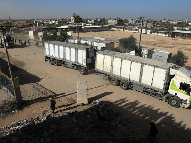 Camiones con ayuda humanitaria llegan a la Franja de Gaza