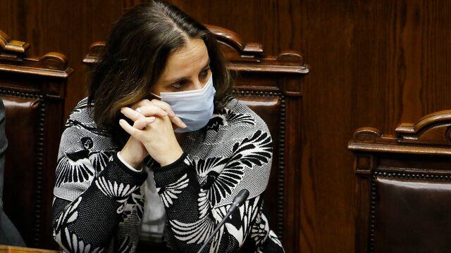 Canciller Antonia Urrejola por foto de embajador en España: "fue completamente desafortunado"