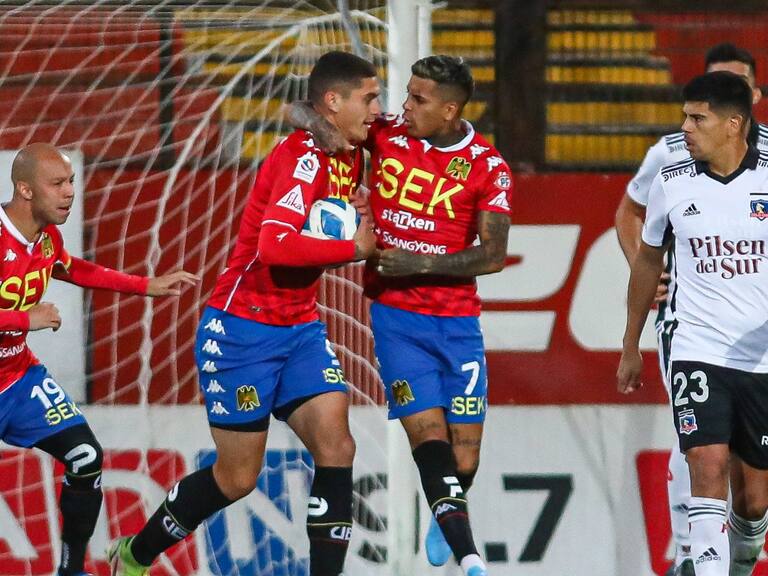 Unión Española sorprendió a Colo Colo y alcanzó la punta del torneo