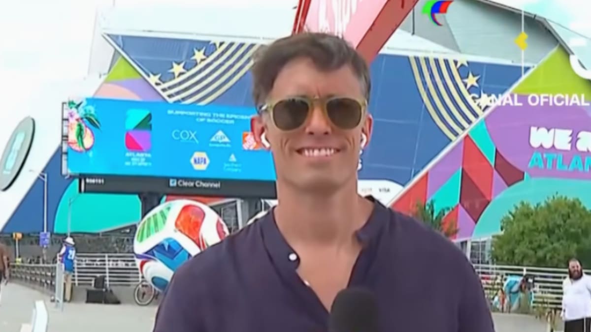 Roberto Cox responde en vivo a piropo de conocida chica reality: “No solo es muy simpática y agradable...”
