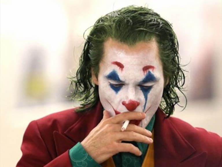 Revelan nuevas imágenes de Joaquin Phoenix como el Joker