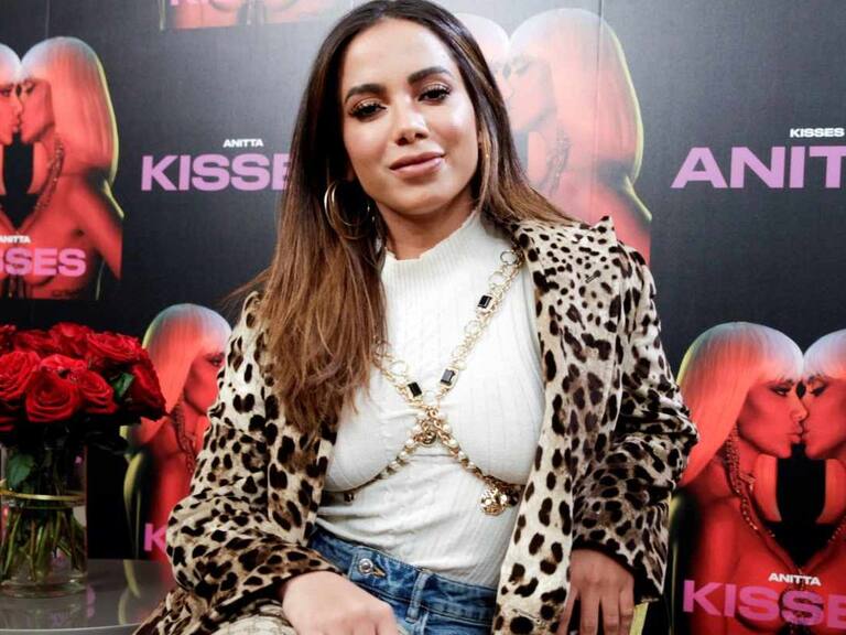 Cantante Anitta se encuentra hospitalizada en Río de Janeiro