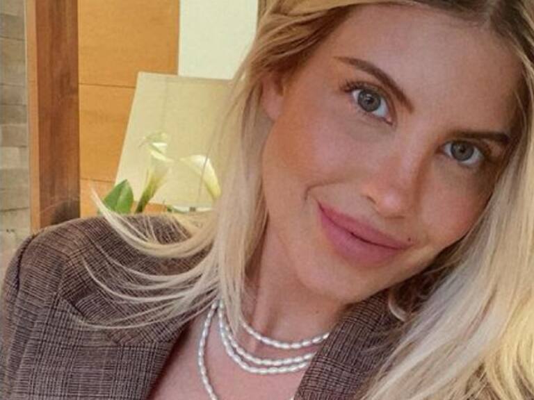 Famosas se la juegan con box navideñas: Coté López y Daniela Castro venden producidos regalos