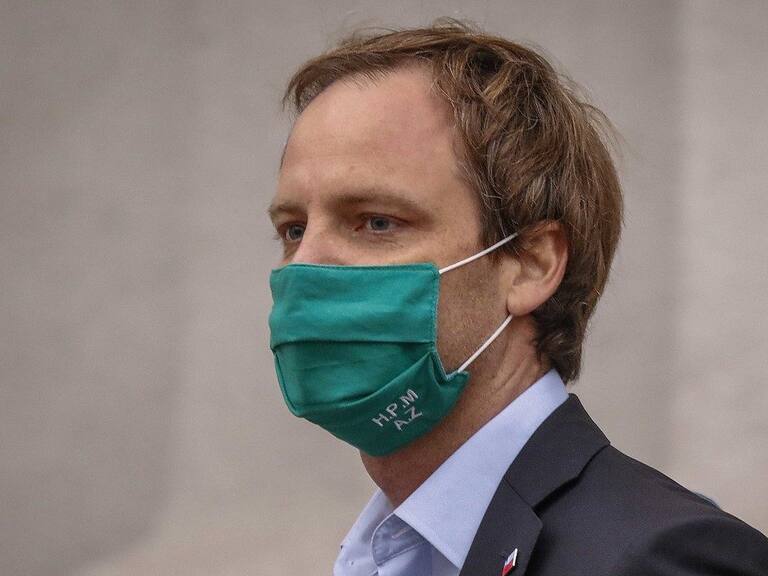 Zúñiga y sumario a residencia sanitaria vinculada a alto funcionario del Minsal: «Estos tienen un carácter de confidencial hasta que se terminen»