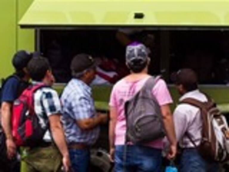 Tur Bus aparta a funcionaria por dichos homofóbicos contra cliente