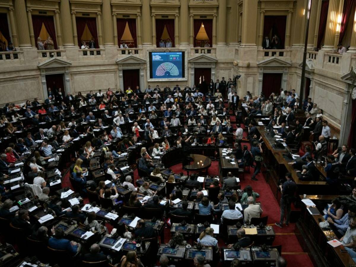 Victoria para Javier Milei: Cámara de Diputados de Argentina aprueba en general Ley Ómnibus