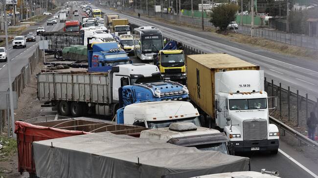 Paro de camioneros, camiones