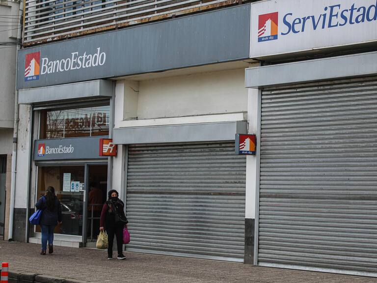 BancoEstado habilitó 108 sucursales durante este martes tras ataque cibernético