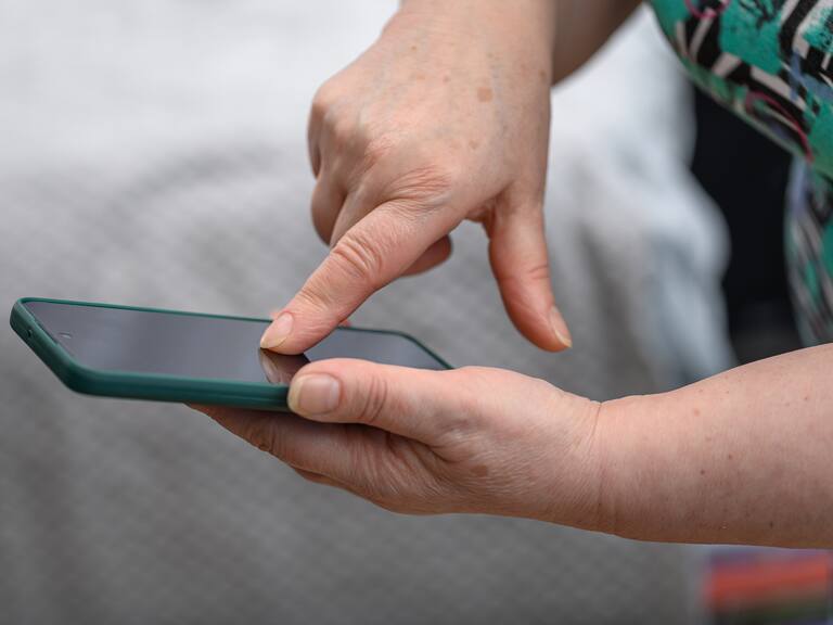 ¿Fin a las llamadas spam?: Cámara de Diputados aprueba ley que fija multas a empresas telefónicas