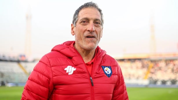 Magallanes contrata a Mario Salas como DT para salvar la categoria
