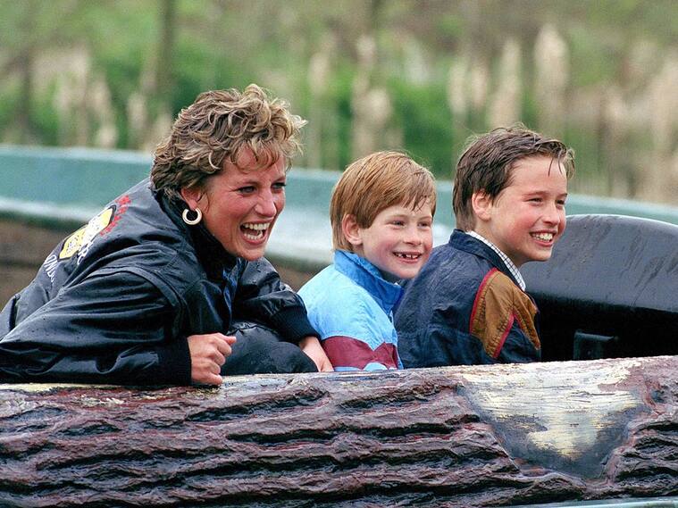 Picture From File:Diana Princess Of Wales, Prince William & Prince Harry Visit The 'Thorpe Park' Amusement Park. . (Photo by Julian Parker/UK Press via Getty Images)