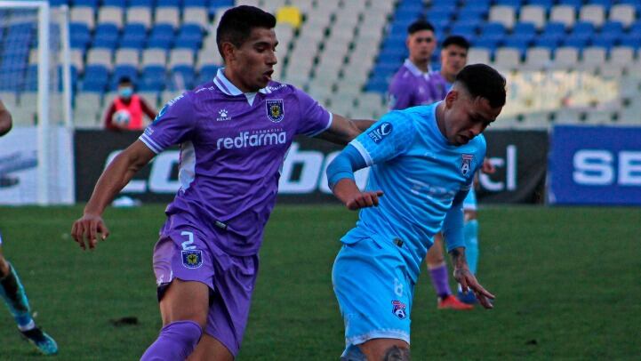 Relator trató de "cholitos" y "peruanos" a la gente de Arica en partido entre Deportes Concepción y San Marcos