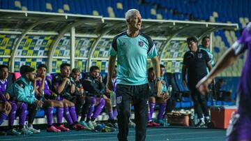 Insólito: DT es despedido tras apenas una fecha en la Segunda División Profesional
