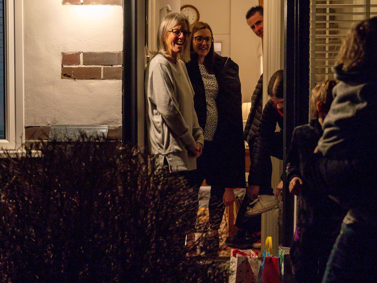 Navidad 2020: Londres prohibió reuniones familiares tras nueva cepa de coronavirus