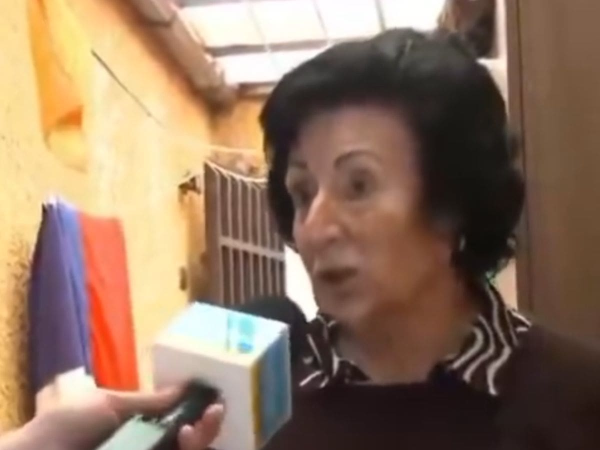 “Yo voté por usted, y ahora...”: el furioso y viral recado de vecina de Las Condes al Presidente Kast en pleno despacho