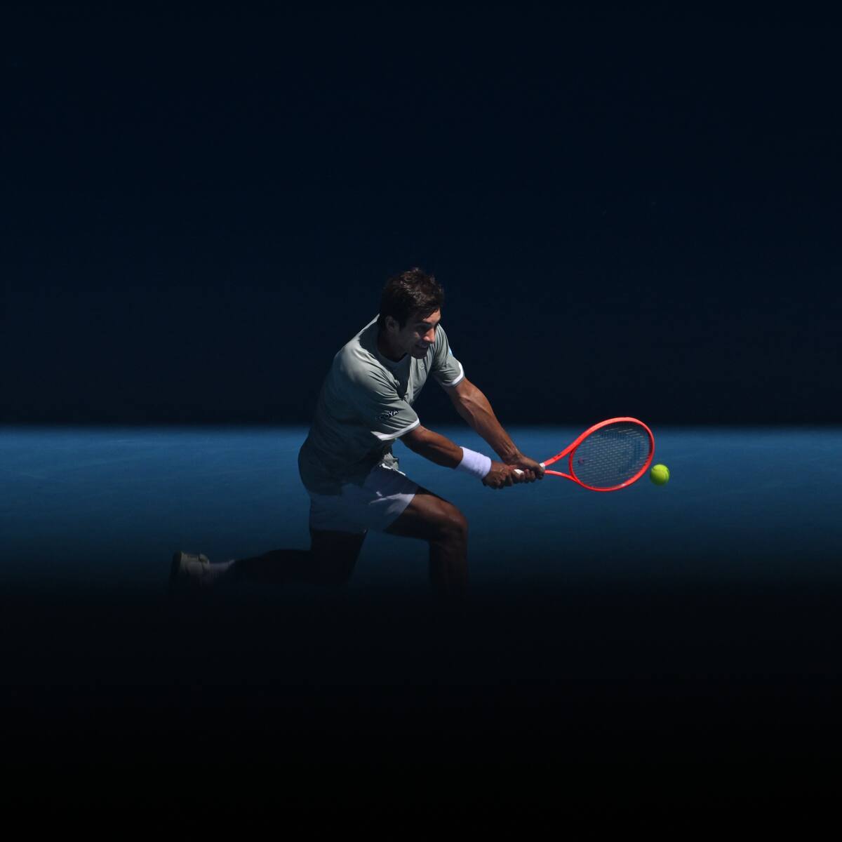 Con dos chilenos y casi todas las grandes figuras del circuito: este es el listado de jugadores que disputarán el Australian Open en 2026