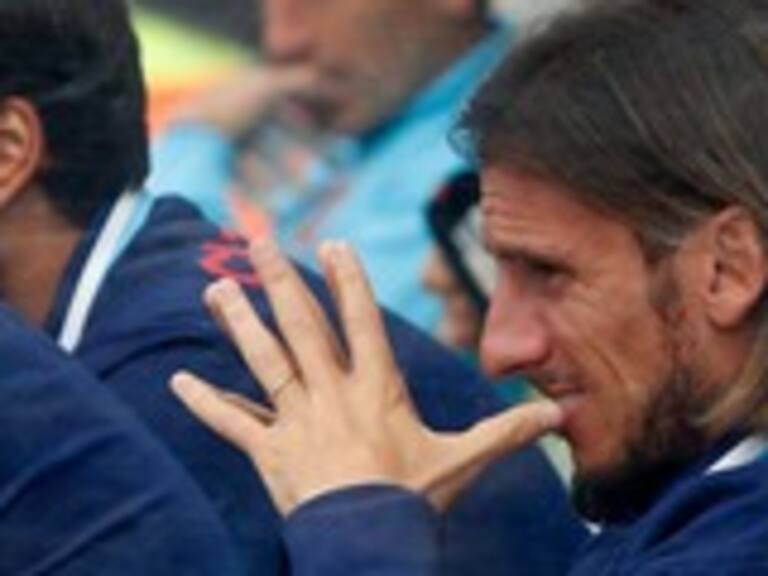 Hinchas increpan a jugadores de la U en medio de un asado