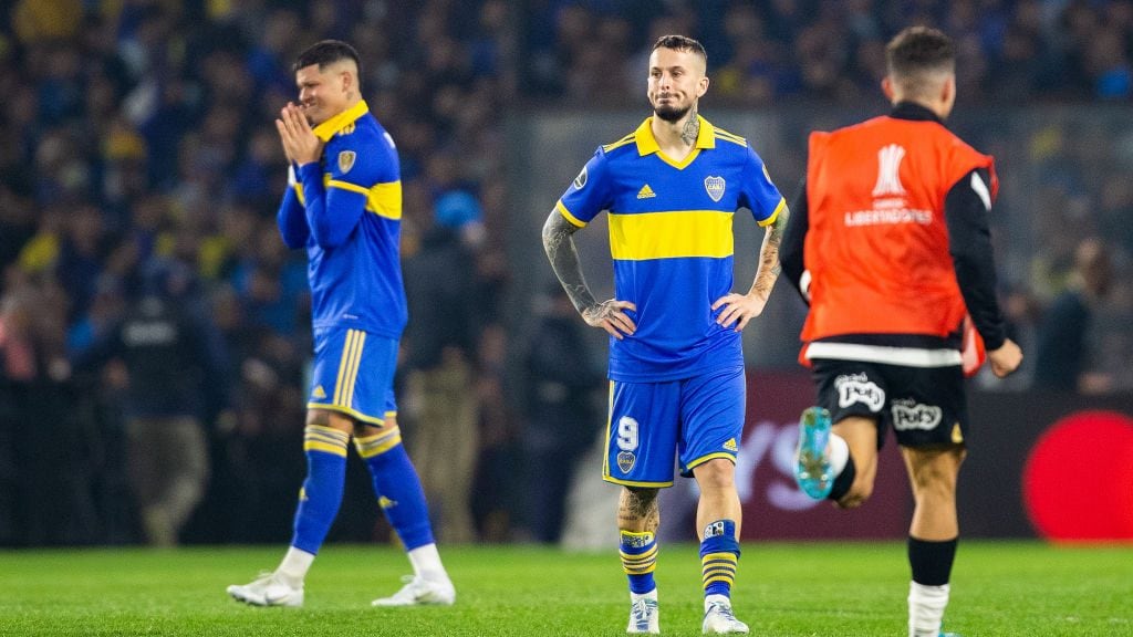 BUENOS AIRES , ARGENTINA-JULY 5: Boca Juniors Darâo Benedetto appears dejected after the definition by penalties, during Copa Libertadores football match between Boca Juniors and Corinthians at Alberto J. Armando Stadium in Buenos Aires City, Argentina on July 5, 2022. (Photo by Stringer/Anadolu Agency via Getty Images)
