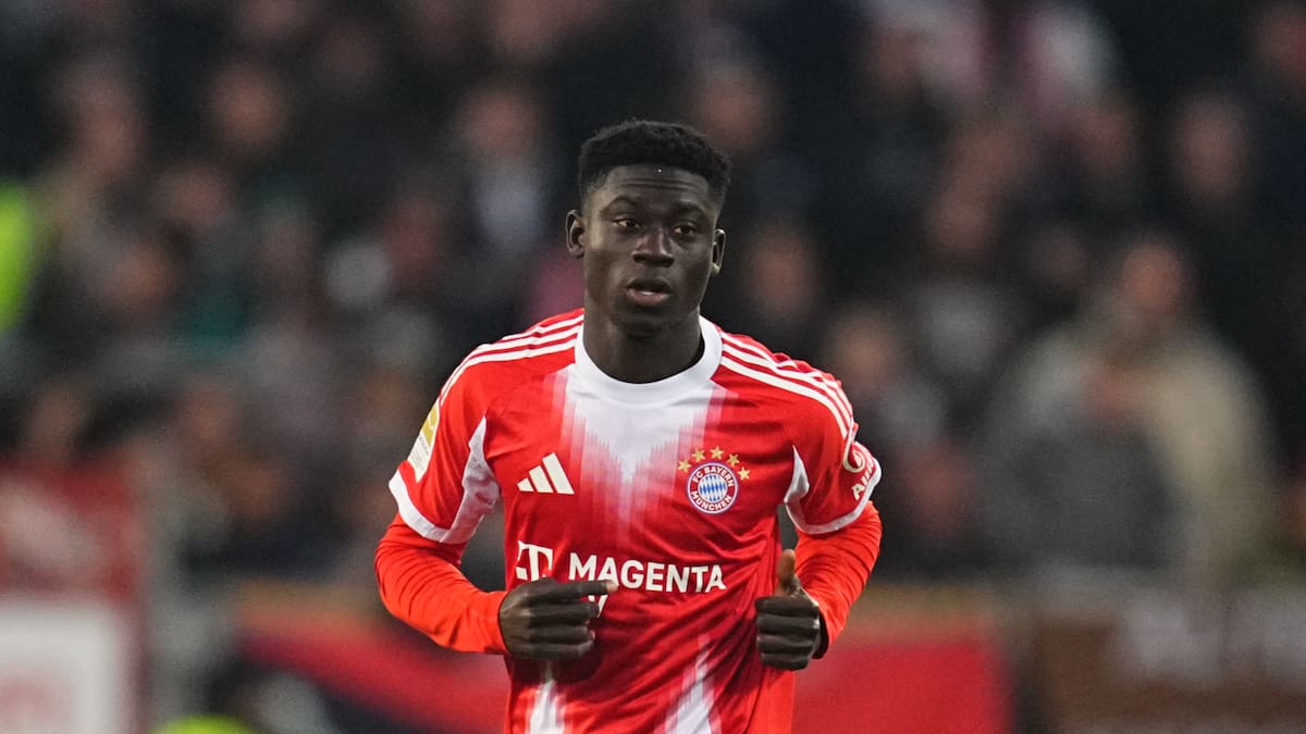 Llegado desde África: el emotivo gesto para un debutante en el Bayern Múnich