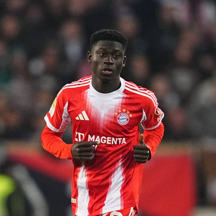 Llegado desde África: el emotivo gesto para un debutante en el Bayern Múnich