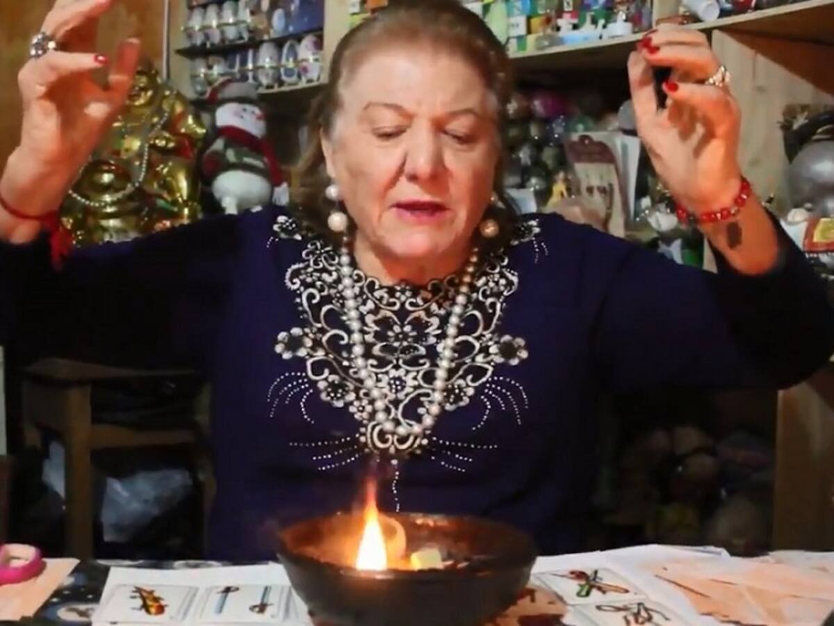 «No nos podemos ir a los potreros»: Yolanda Sultana hizo particular ritual para que Colo Colo no descienda
