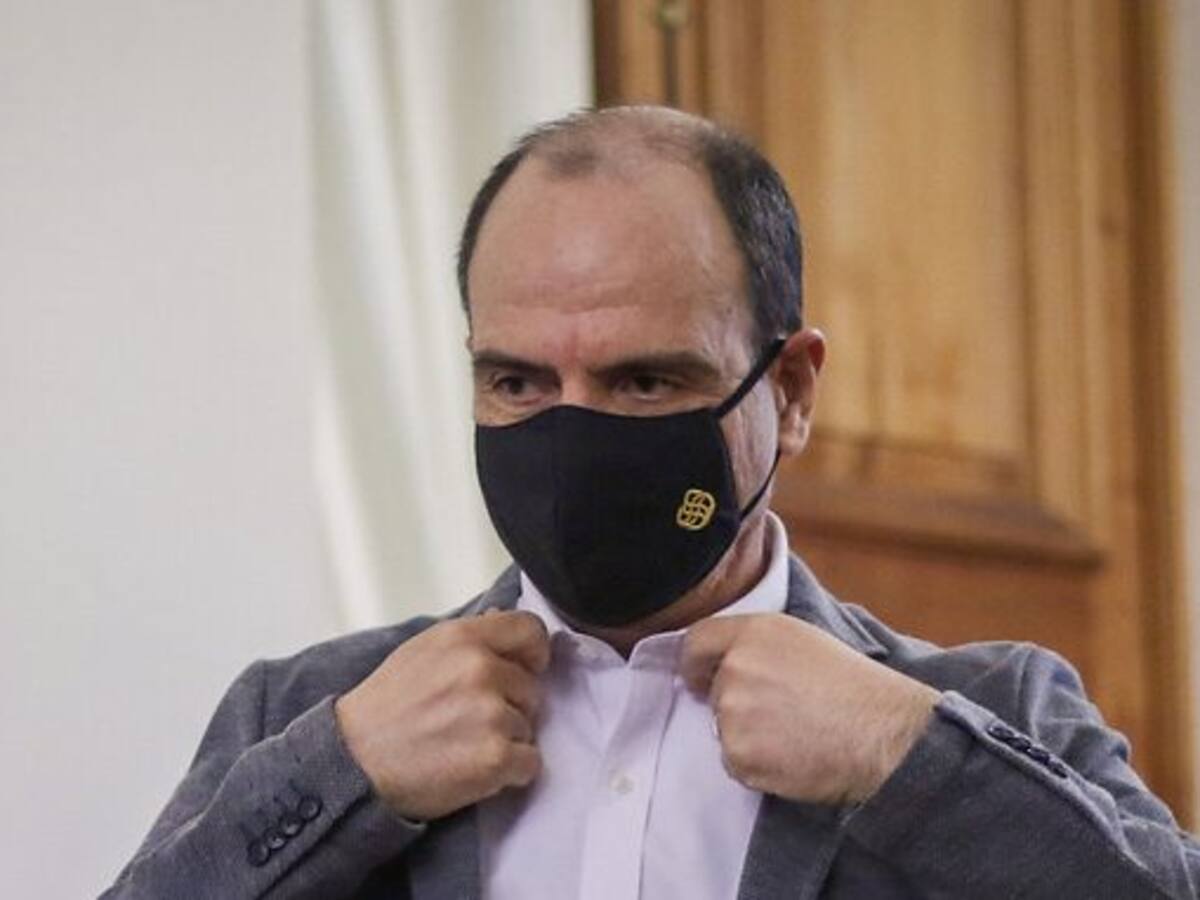 Ministro Cristián Monckeberg: «Las dictaduras a nadie le gustan. Prefiero someterme a lo que dice la autoridad sanitaria actual»
